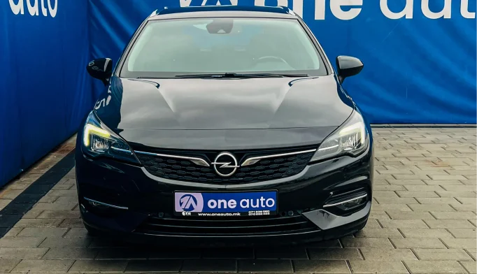 Opel Astra  - 2021
