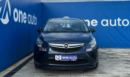 Opel Zafira Life  - 2011