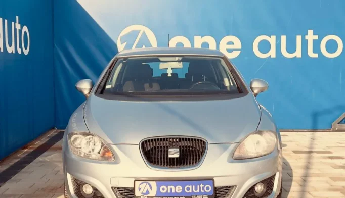 SEAT Leon  - 2011