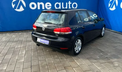 Volkswagen Golf  - 2009