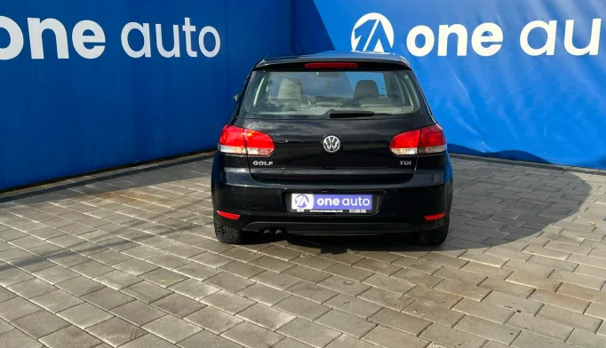 Volkswagen Golf  - 2009