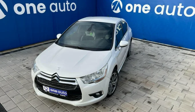 Citroën DS4  - 2011