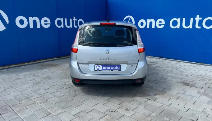 Renault Scenic  - 2011