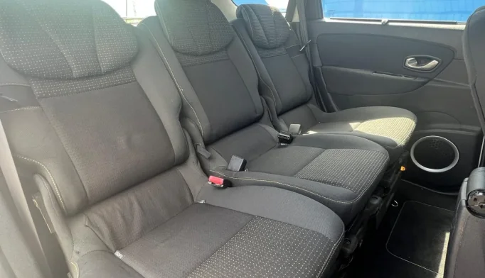 Renault Scenic  - 2011