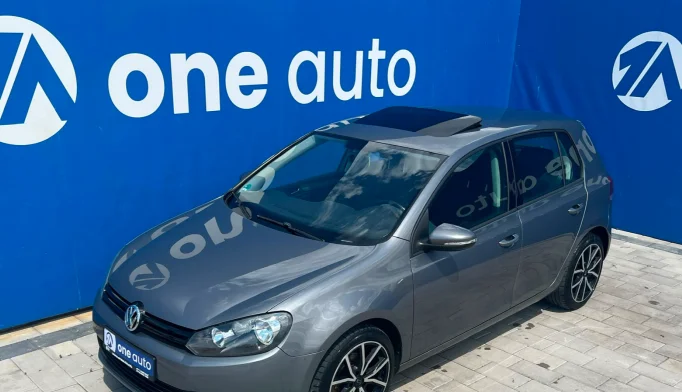 Volkswagen Golf  - 2009