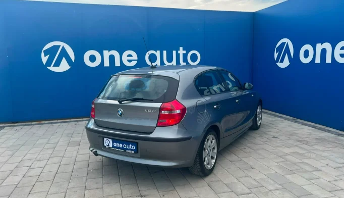 BMW 1 Series  - 2009
