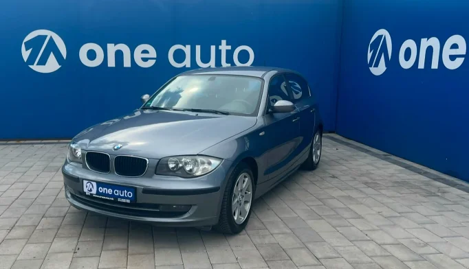 BMW 1 Series  - 2009