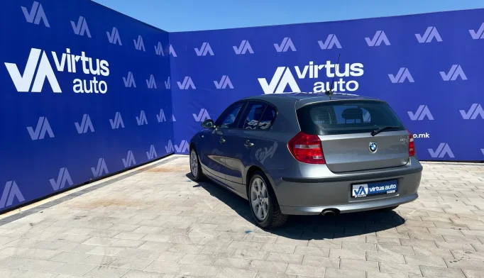 BMW 1 Series  - 2009