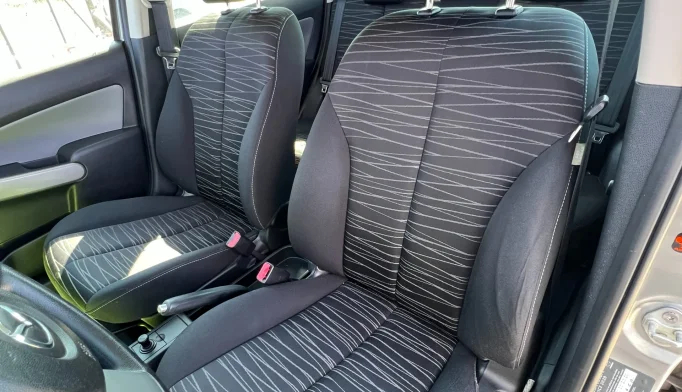 Mazda 2  - 2008