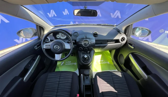 Mazda 2  - 2008