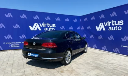 Volkswagen Passat  - 2011