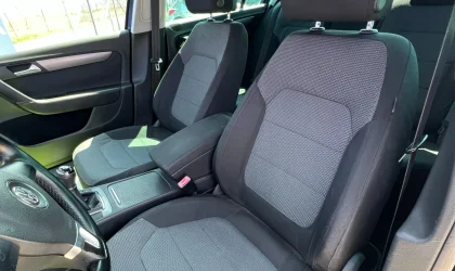 Volkswagen Passat  - 2011