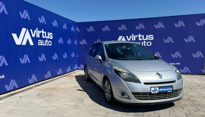 Renault Scenic  - 2011