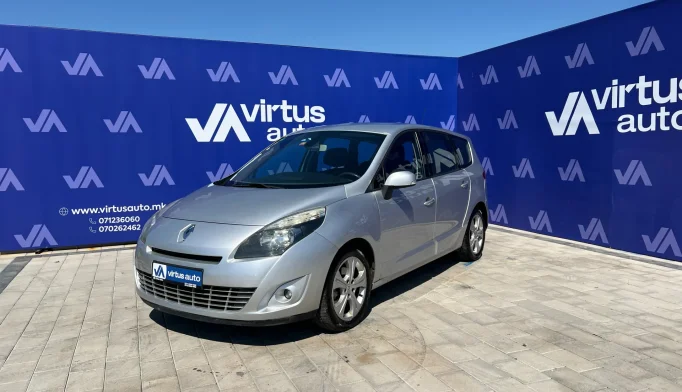 Renault Scenic   - 2011
