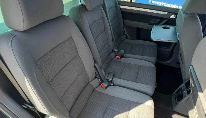 Volkswagen Touran  - 2006