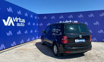 Volkswagen Touran  - 2006