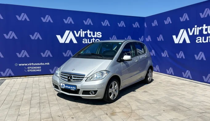 Mercedes-Benz A180   - 2012