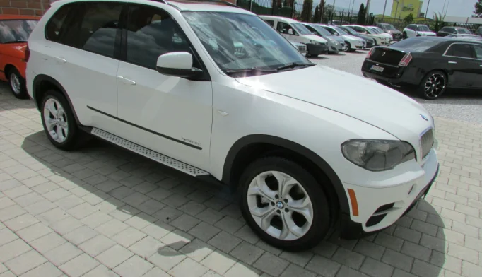 BMW X5  - 2012