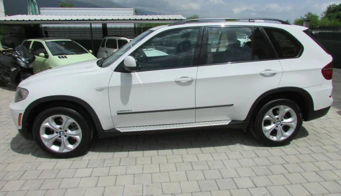 BMW X5  - 2012