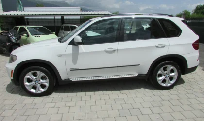 BMW X5  - 2012