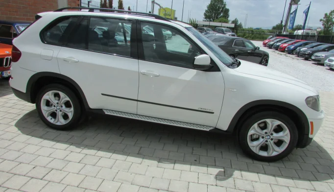 BMW X5  - 2012