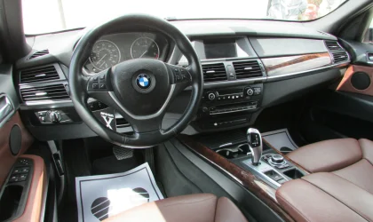 BMW X5  - 2012