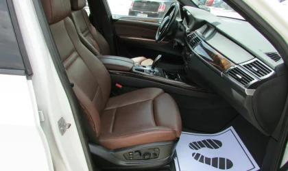 BMW X5  - 2012