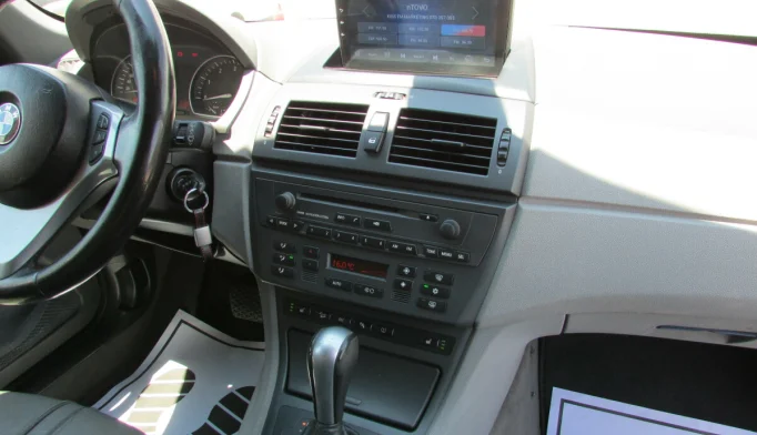 BMW X3  - 2004