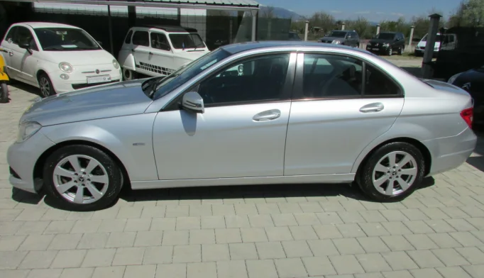 Mercedes-Benz C-Class   - 2011