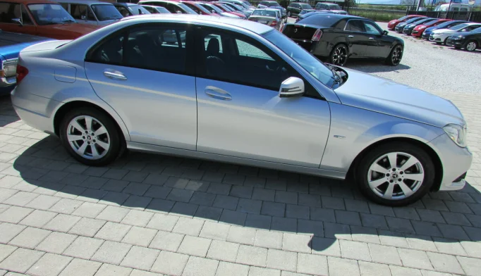 Mercedes-Benz C-Class  - 2011