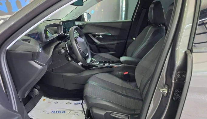 Peugeot 2008  - 2021