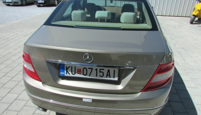 Mercedes-Benz C-Class  - 2007