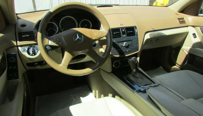 Mercedes-Benz C-Class  - 2007