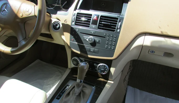 Mercedes-Benz C-Class  - 2007