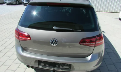 Volkswagen Golf  - 2013