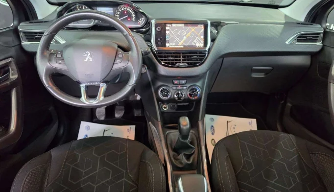Peugeot 2008  - 2016