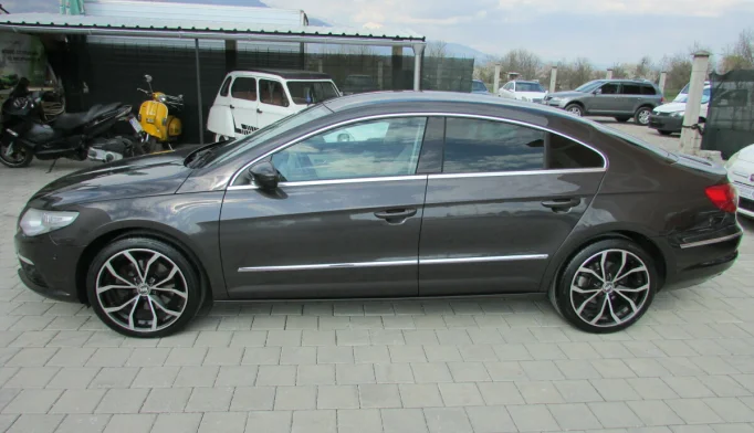 Volkswagen Passat CC  - 2009