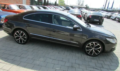 Volkswagen Passat CC  - 2009