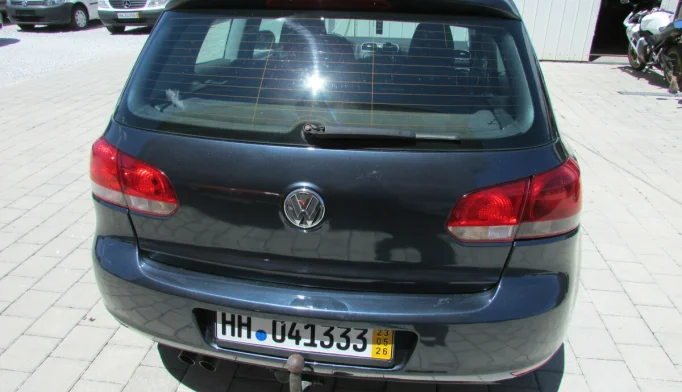 Volkswagen Golf  - 2010