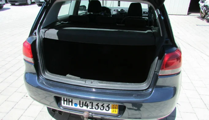 Volkswagen Golf  - 2010