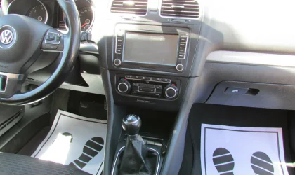 Volkswagen Golf  - 2010