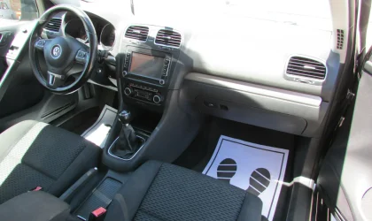 Volkswagen Golf  - 2010