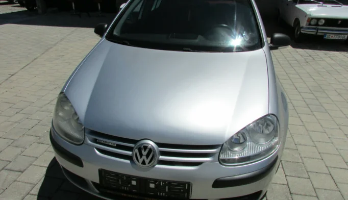 Volkswagen Golf  - 2009