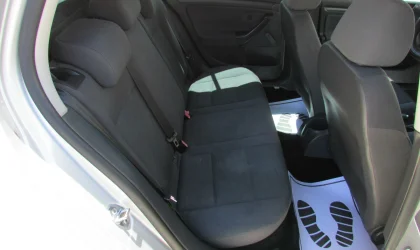 Volkswagen Golf  - 2009