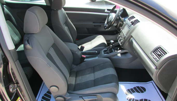 Volkswagen Golf  - 2009