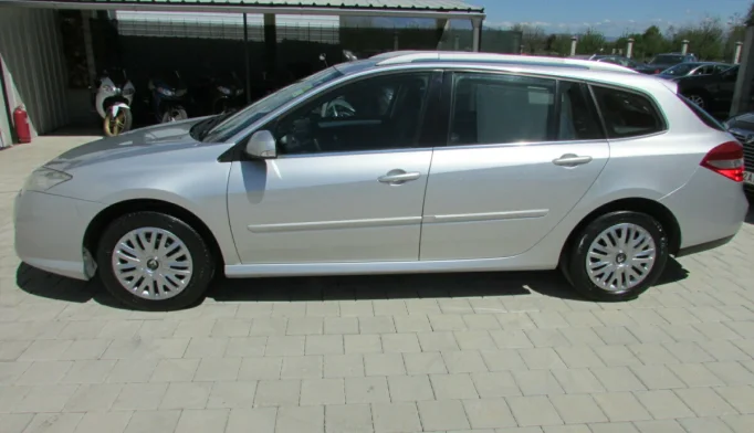 Renault Laguna  - 2009