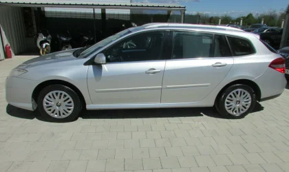 Renault Laguna  - 2009