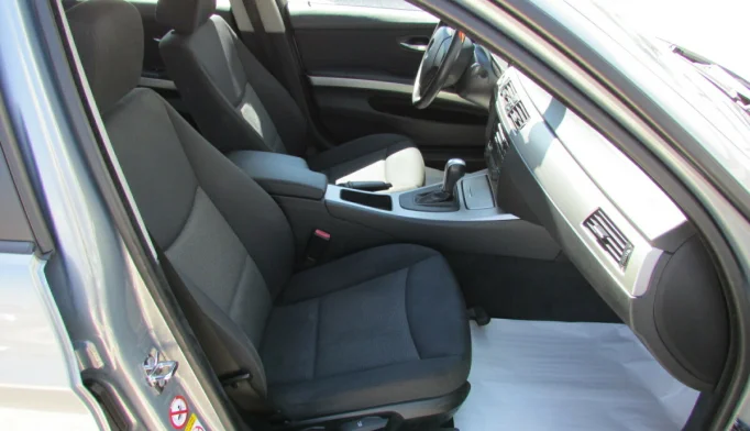 BMW 3 Series  - 2005