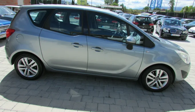 Opel Meriva  - 2011