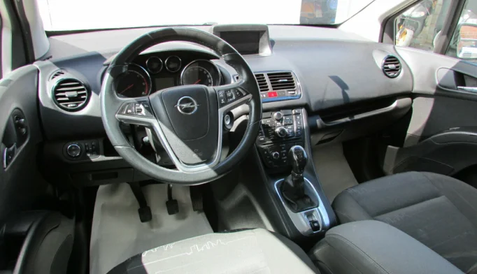 Opel Meriva  - 2011